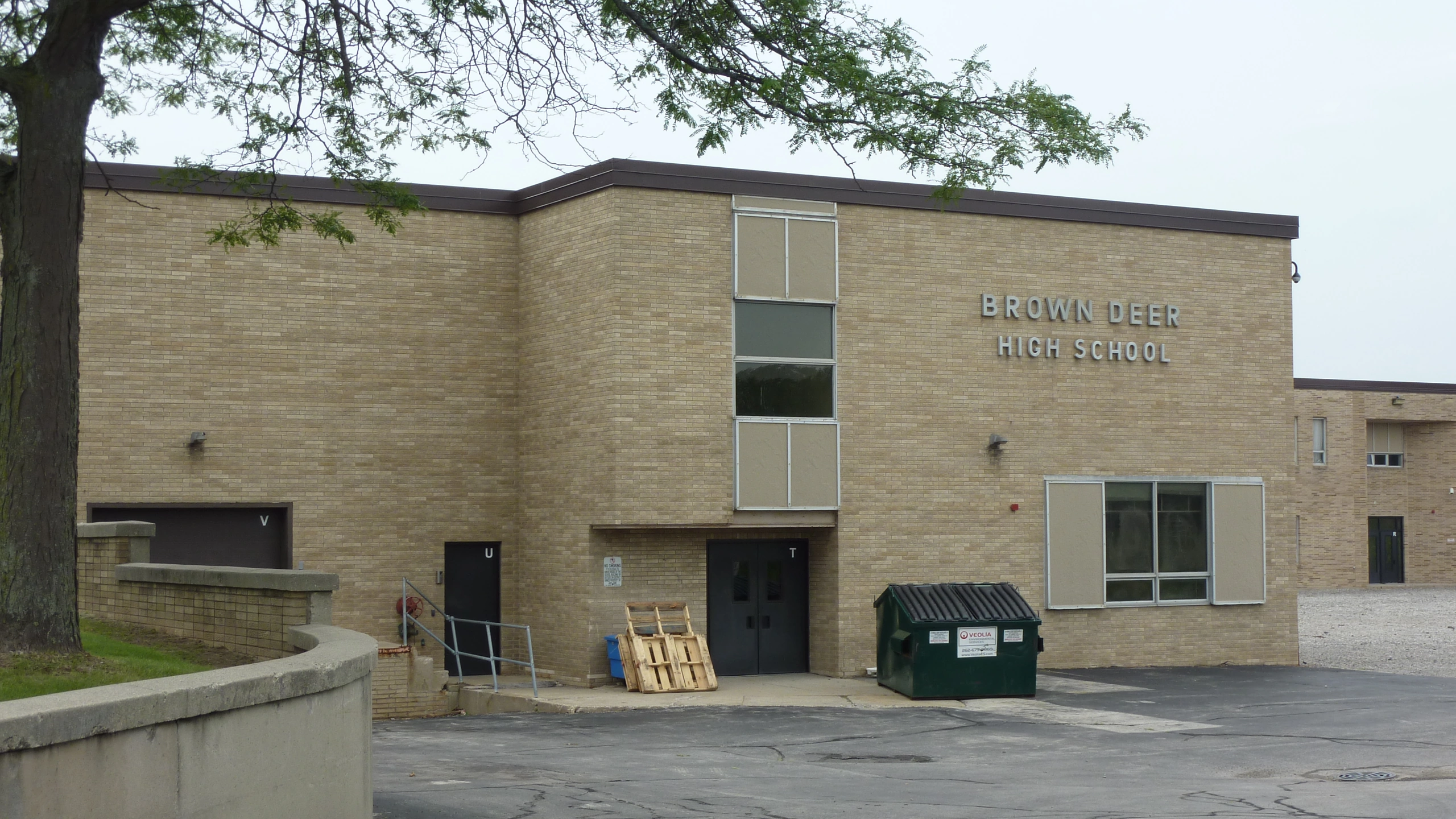 Brown Deer High School in Brown Deer, Wisconsin
